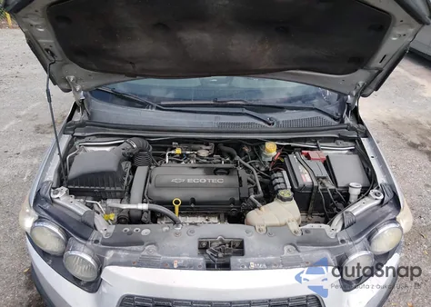 2014 Chevrolet Sonic Lt Auto z USA, uszkodzony, nr VIN 1G1JC5SH8E4165900